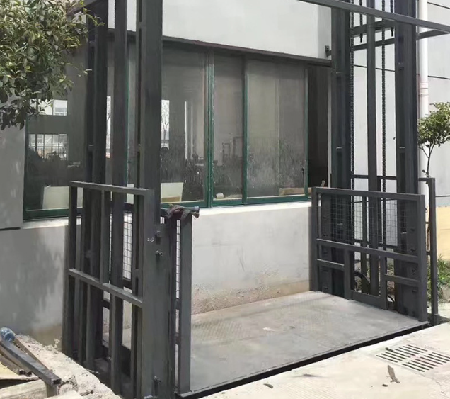 古田导轨式施工升降机助力民生工程提速增效